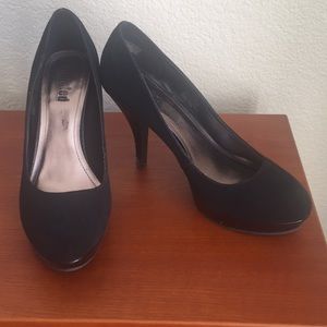 Unlisted Black heels